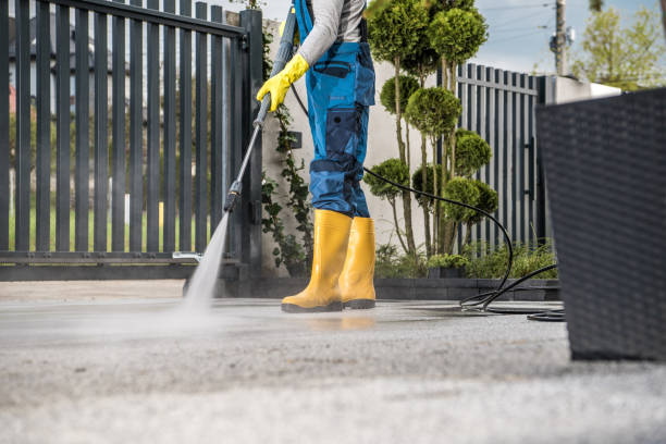 Post-Construction Pressure Washing in Bayou Vista, TX